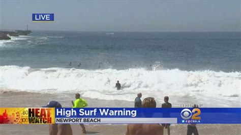 High Surf Warnings In Effect At Southern California Beaches Youtube
