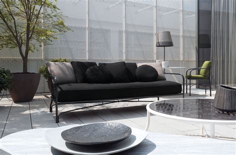 Le Parc Sofa Minotti Studio Design Coordinated By Rodolfo Dordoni