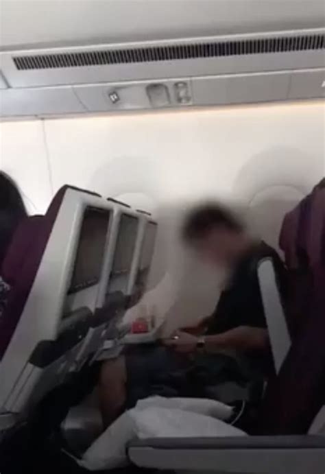 Plane Passengers Disgusting Act With Airline Blanket On Flight Shocks Viewers Daily Star