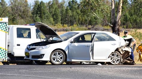 Three Taken To Hospital After Crash Near Dubbo Photos Daily Liberal