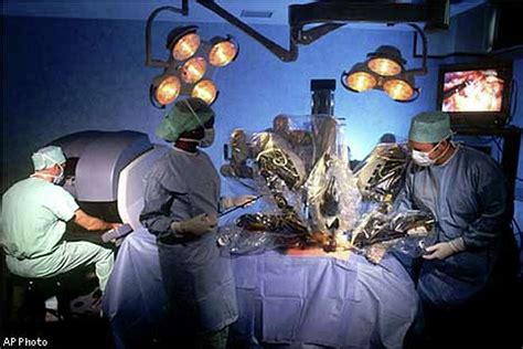 Digital Doctor Cutting Edge Robotic Device Could Revolutionize Surgery