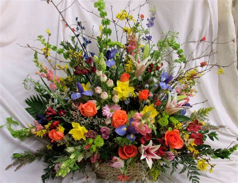 Funeral Basket Large Flower Arrangements Funeral Flower Arrangements