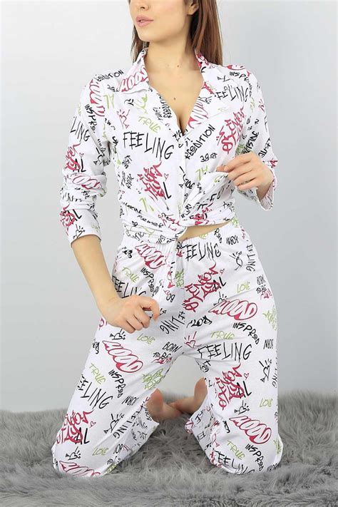 Beyaz Düğmeli Komple Baskılı Bayan Pijama Takımı 57256 Modamızbir Modamizbircom