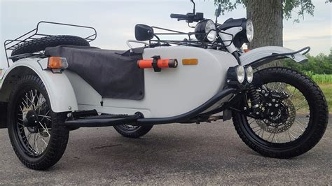 2018 Rainier White Ural Gearup Sidecar Motorcycle With Gen2 Efi Youtube