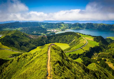 Download wallpaper mountains, horizon, Portugal, Azores, Azores, Seven