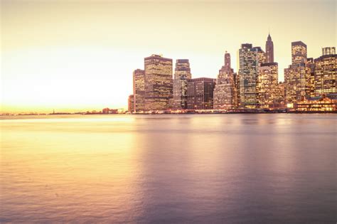 Ny Through The Lens New York City Photography New York City The Skyline At Sunset Financial