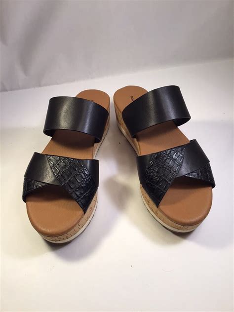 Baretraps Whitlie Womens Wedge Sandals Black Size Gem