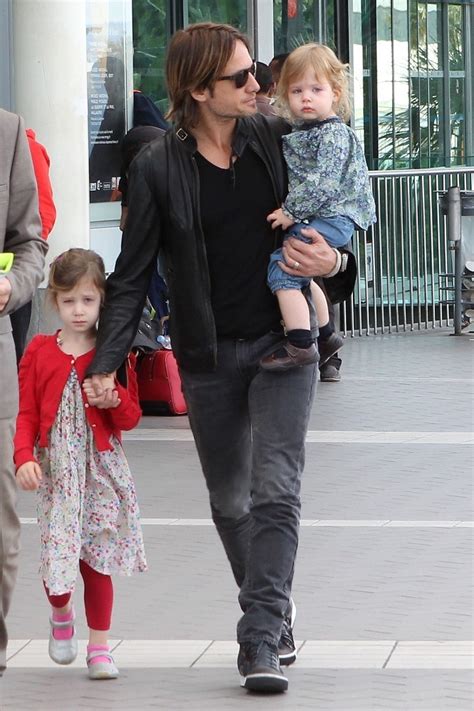 Apr 17, 2020 · nicole kidman and keith urban have two daughters together. Keith Urban Photos Photos - Keith Urban and Kids at the ...