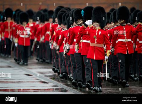Irish Guards British Army Uniform British Uniforms Military Uniform