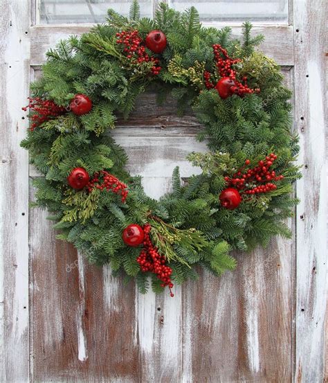 Christmas Wreath — Stock Photo © Hannamariah 15656839