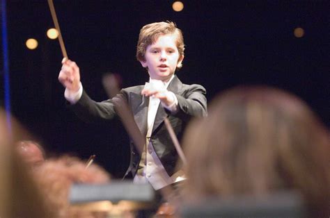A drama with fairy tale elements, where an orphaned musical prodigy uses his gift as a clue to finding his birth parents. Reading Films: August Rush: Finding music all around
