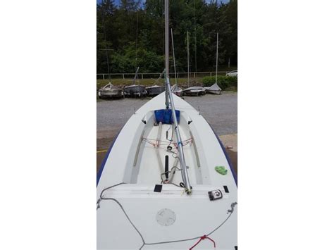 2005 Vanguard V15 Sailboat For Sale In Tennessee