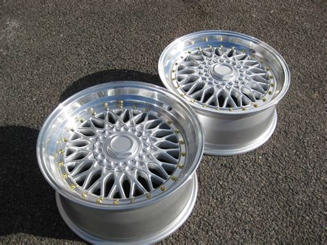 New 17 Dare Rs Alloy Wheels In Silver With Gold Rivets Deeper Dish 8