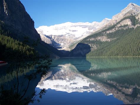 File:Lake Louise Canada.JPG - Wikipedia