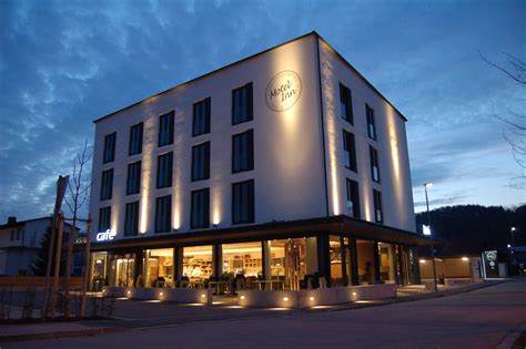 Niedrige kreditzinsen, ein lebhafter immobilienmarkt und eine positive wertentwicklung machen den. Motel Inn in Simbach am Inn • HolidayCheck | Bayern ...