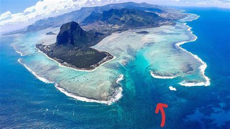 Underwater Waterfall In Mauritius Island Youtube