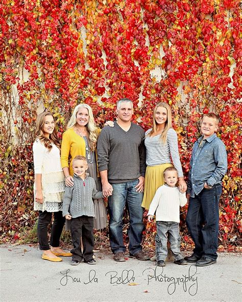 5 fall photography tips to remember in albany. family photography, fall family photos, large family ...