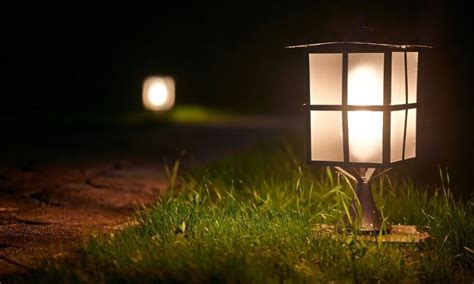 Halogen Vs Led Landscape Lighting What You Need To Know
