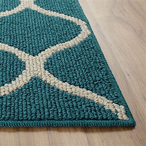 Want to put a rug under the kitchen table but don't know how to control the mess? Kitchen Rugs Maples Rebecca 26 X 310 Non Slip Padded Small ...