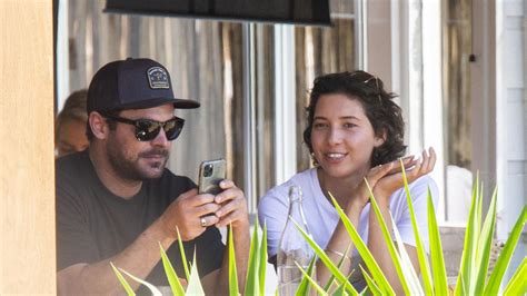Zac Efron And His Australian Girlfriend Vanessa Valladares Met At Byron Bay Cafe Herald Sun