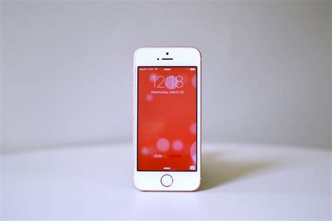 Iphone Se Review Popsugar Tech