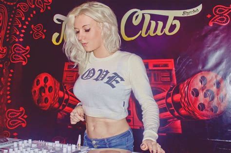 Female DJ Mirjami B Day Party In Slovakia Female Women Fashion