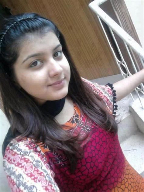 Beautiful Desi Hot Girl Latest Photos Friendvisiters