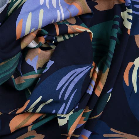 Viscose Challis Lawn Leaf Print Bloomsbury Square Dressmaking Fabric