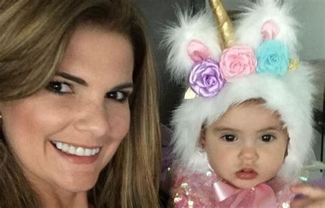 El primer año de Mariana hija de Rochi Stevenson se celebró con todo