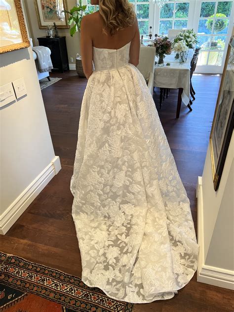 Monique Lhuillier Fernanda Wedding Dress Save 38 Stillwhite