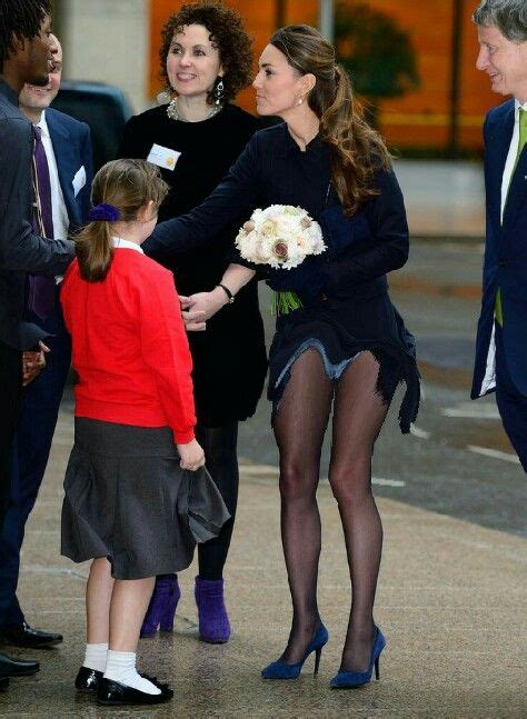 Pin By Jorge Gassol Racaza On Hot Celebs Homecoming Dresses Tight Princess Kate Middleton