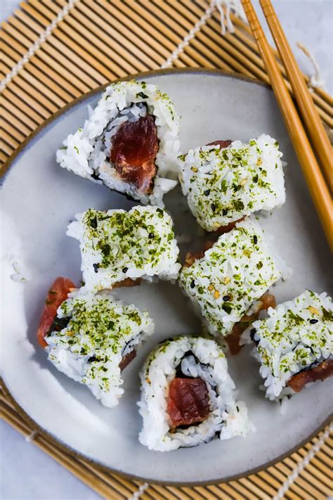 The Perfect Spicy Tuna Sushi Recipe Keeping It Relle