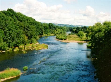 The Top 10 Longest Rivers In The Uk