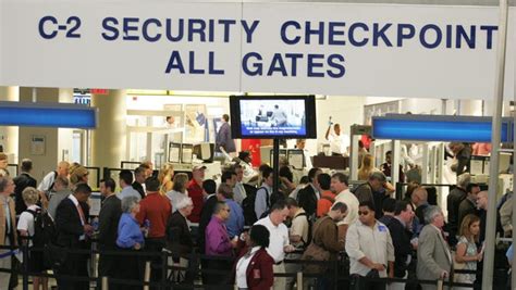 Report Finds Persistent Security Lapses At Newark Airport