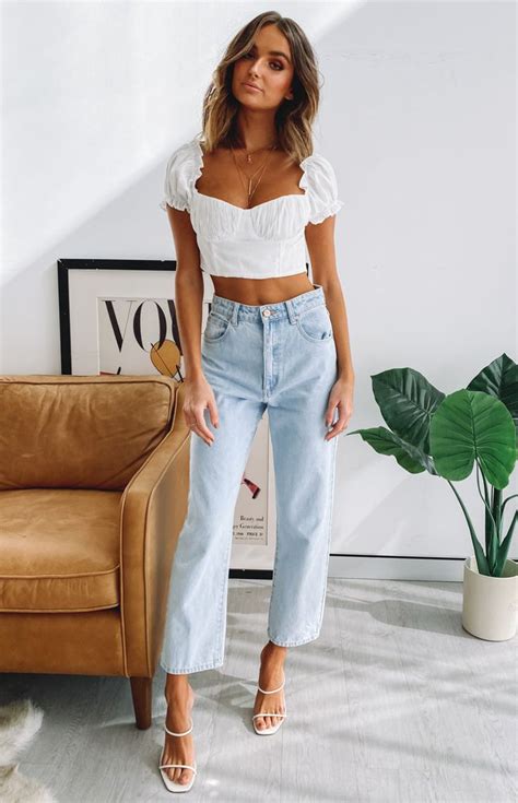 Danielle Crop Top White 10 Contemporary Outfits Miami Outfits