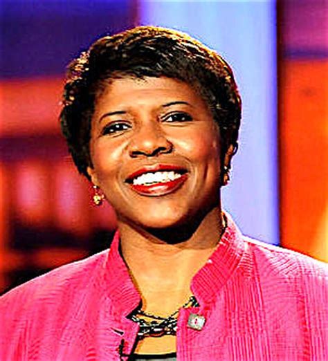 Simmons College In Boston To Honor Alumna Gwen Ifill The New Journal