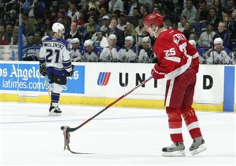 Whats The Origin Of The Detroit Red Wings Octopus