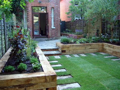 Raised Beds In Small Garden