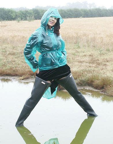 Girls in waders and jeans | gummistiefel, stiefel, reitstiefel. Black Rubber Waders | girls waders | Pinterest | Mud ...