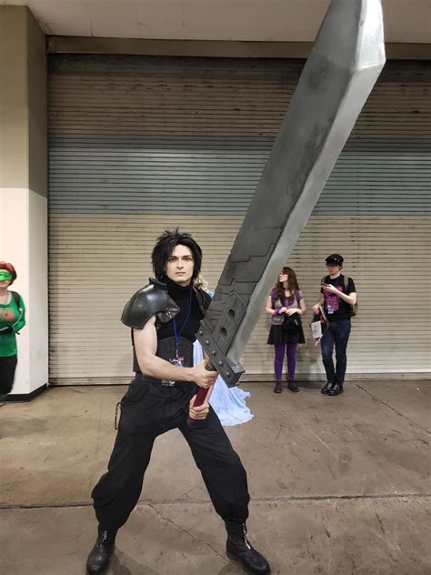 Zack Fair Cosplay Momocon 2019 By Shadoco Cosplay Finalfantasyvii