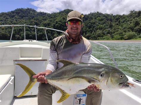 Espacio De Pesca Pesca De Jurel En Bahia Solano Choco Colombia