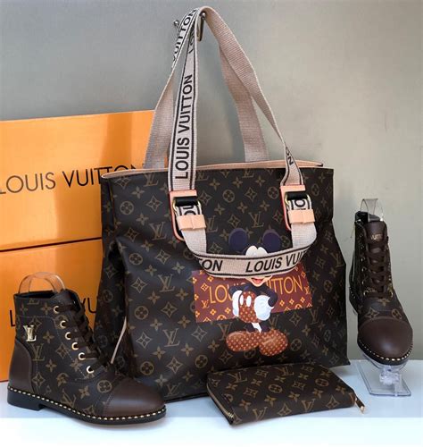Maybe you would like to learn more about one of these? Pin by Deionna on WINTER SEASON SETS | Louis vuitton bag ...