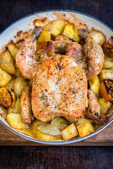 I had posted the chinese roasted chicken recipe two years ago. One-pot Greek Oven-Roasted Chicken and Potatoes ...