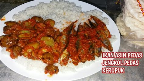 Lontong sayur, gulai paku dan gulai nangka dari siteba, padang di jogja. MUKBANG NASI JENGKOL+IKAN ASIN - YouTube