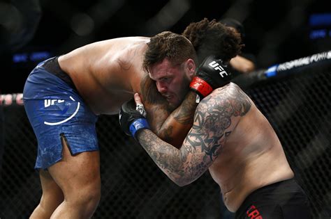 Greg Hardy Admits He ‘messed Up Apologizes For Illegal Knee At Ufc