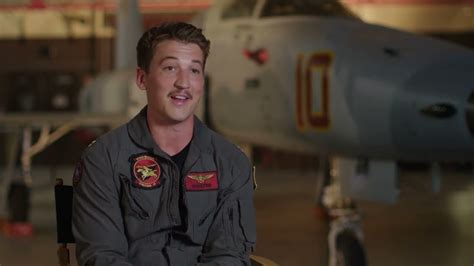 Miles Teller Top Gun Maverick Interview Youtube