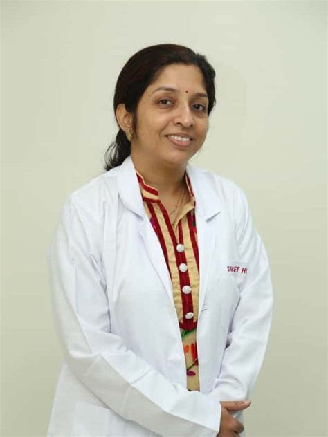 Dr Sonal Gaur Saket Hospital