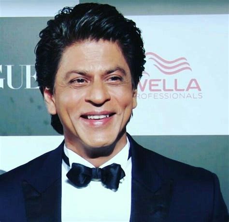 Cute Smile Shahrukh Khan Best Actor Face Photo