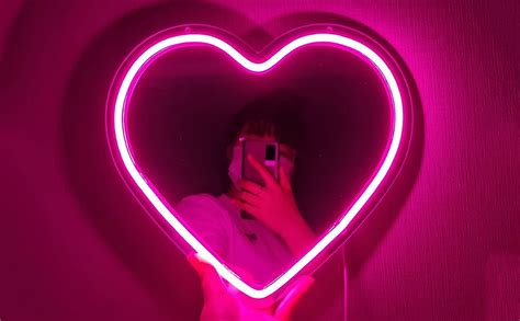 Britrio Led Neon Mirror Light Sign Pink Heart Neon Wall