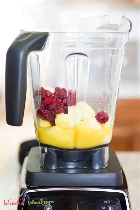 Pineapple Raspberry Smoothie Simply Blended Smoothies